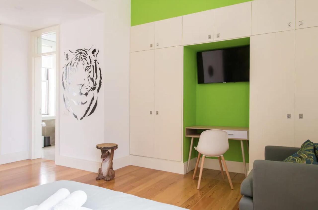 Apartmán Beautiful 3-Story House In Chiado With A 40M² Private Terrace Lisboa Exteriér fotografie