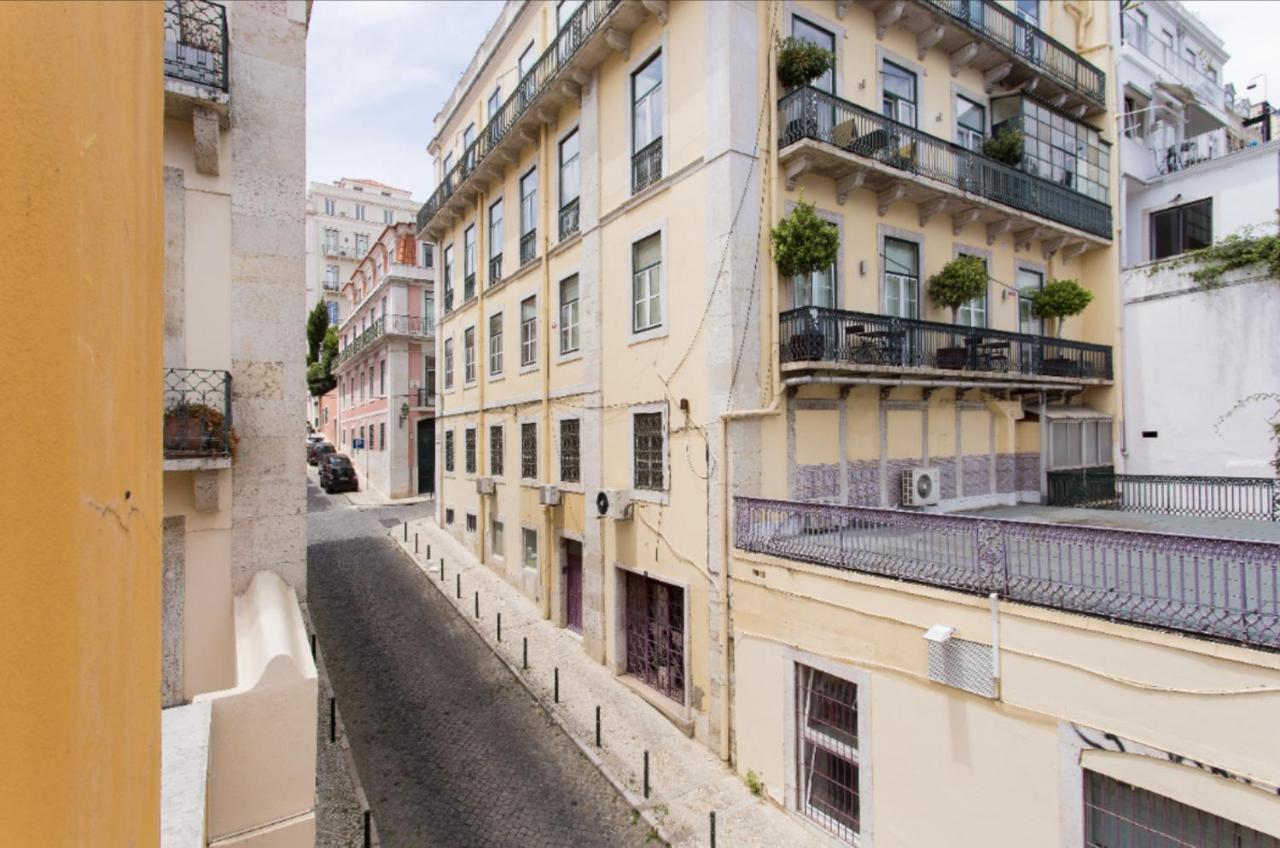 Apartmán Beautiful 3-Story House In Chiado With A 40M² Private Terrace Lisboa Exteriér fotografie